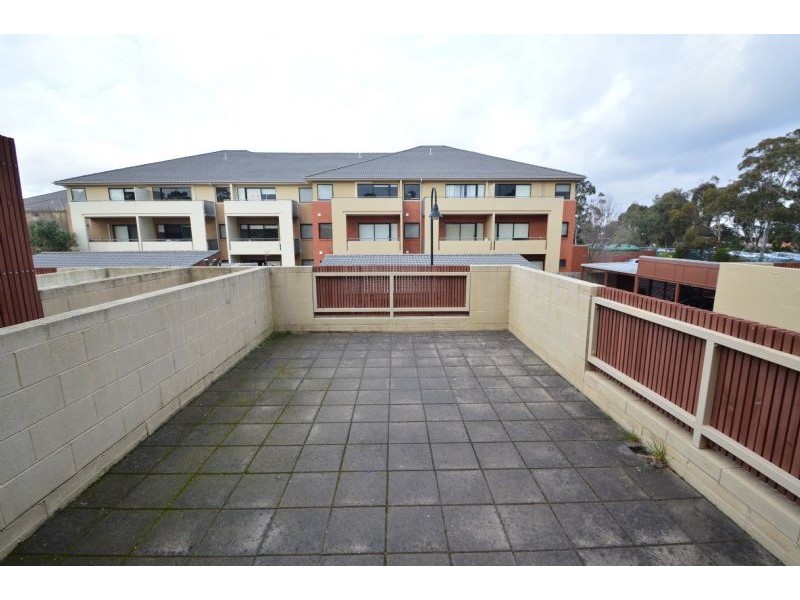 5 Leaf Court, Clayton VIC 3168