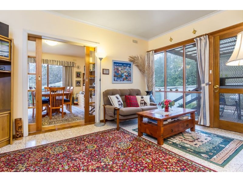 16 Highfield Avenue, Mulgrave VIC 3170