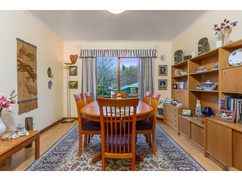 16 Highfield Avenue, Mulgrave VIC 3170