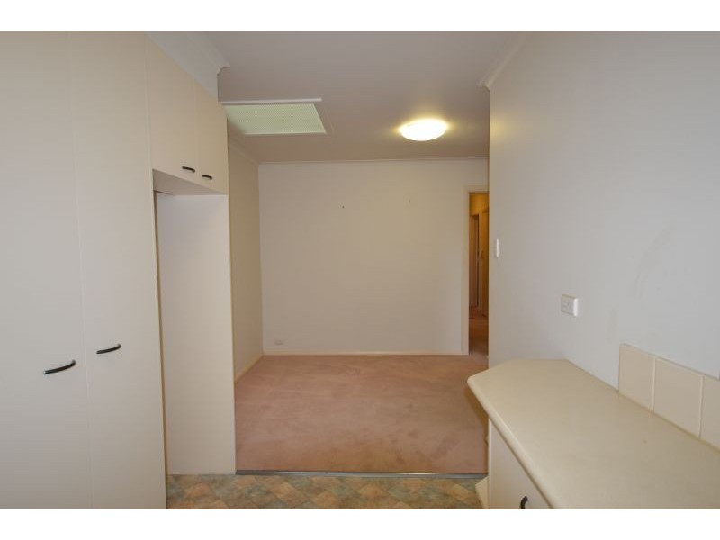 2/1 Winbourne Road, Mount Waverley VIC 3149