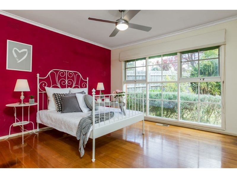 1 Alawara Court, Burwood East VIC 3151