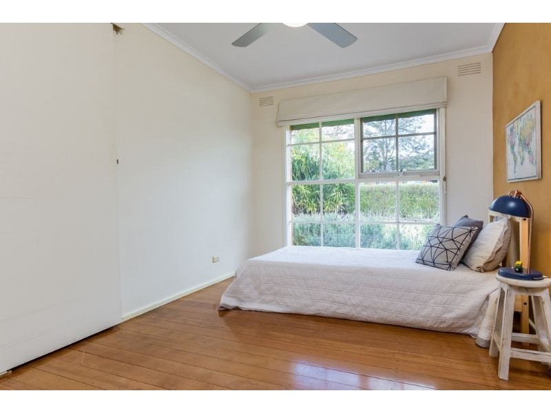 1 Alawara Court, Burwood East VIC 3151