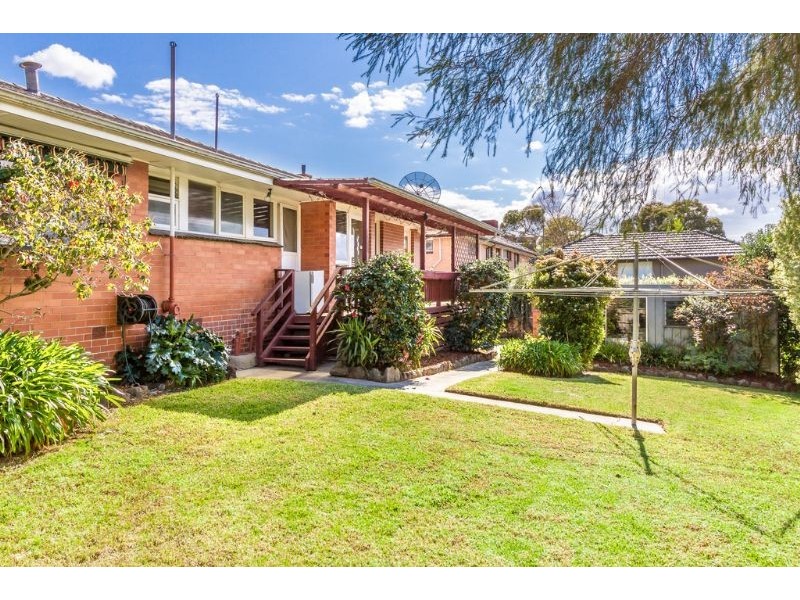 1 Alawara Court, Burwood East VIC 3151