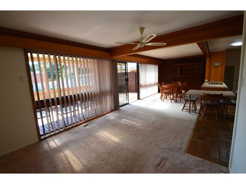 2 Walnut Court, Mulgrave VIC 3170