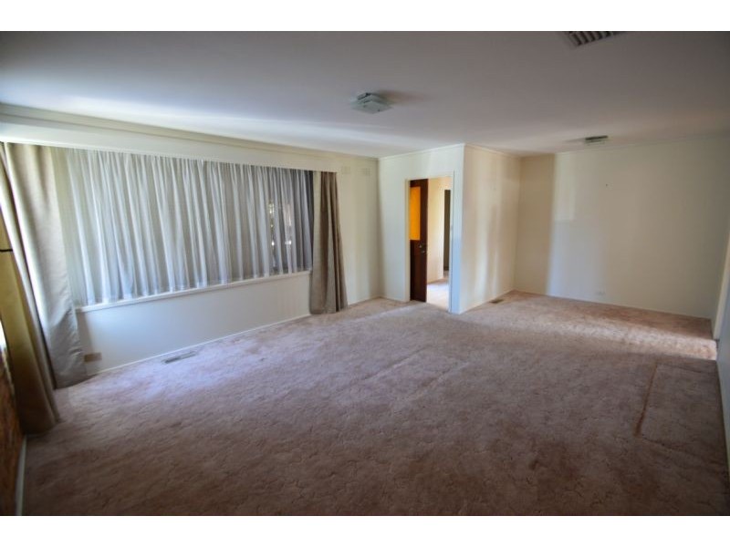 2 Walnut Court, Mulgrave VIC 3170