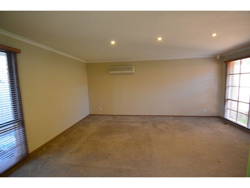 3/3 Highclere Avenue, Mount Waverley VIC 3149