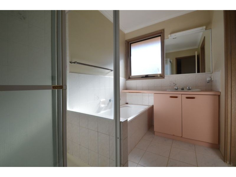 3/3 Highclere Avenue, Mount Waverley VIC 3149