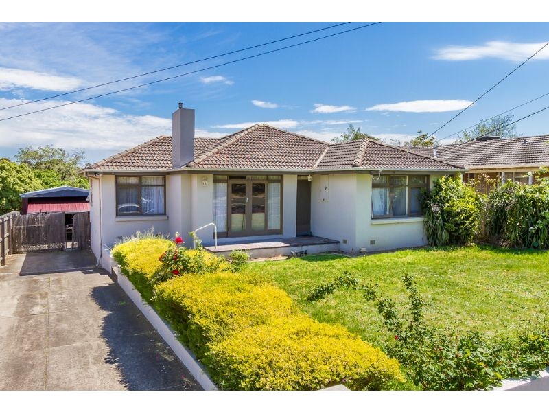 9 Dorset Street, Glen Waverley VIC 3150