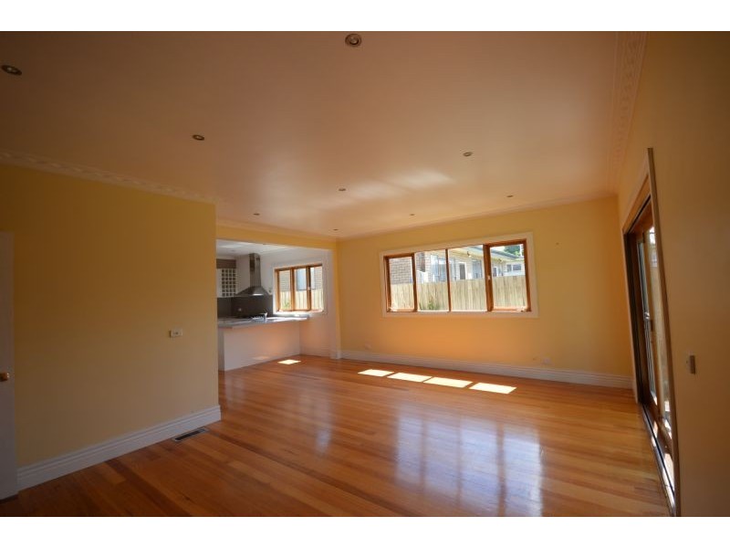 20 Cadby Avenue, Ormond VIC 3204