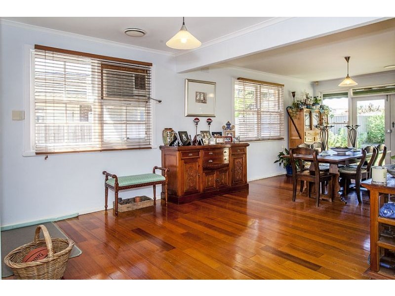 24 Viewpoint Avenue, Glen Waverley VIC 3150