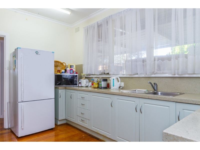 4 Maude Street, Chadstone VIC 3148