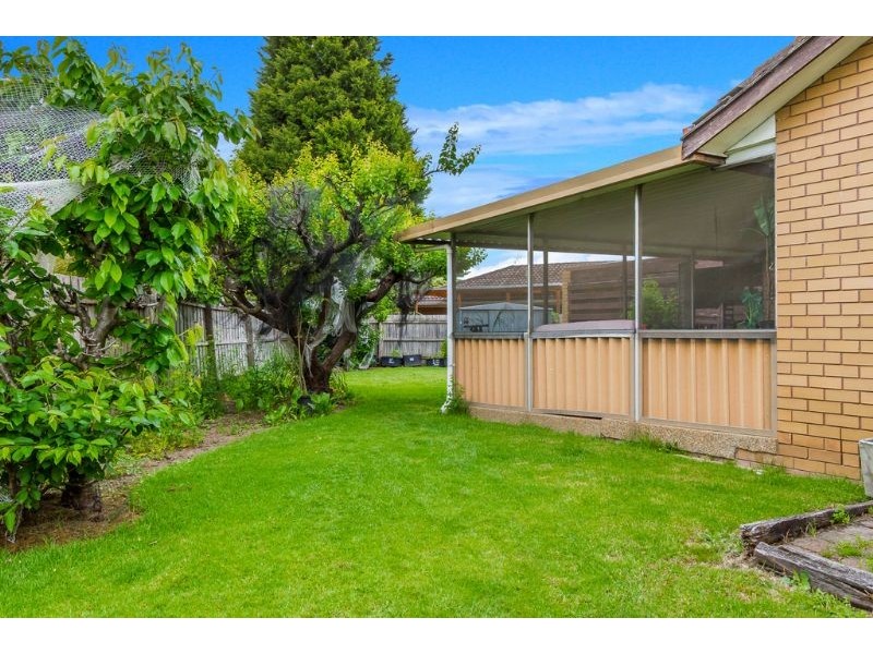 6 Gareth Court, Glen Waverley VIC 3150