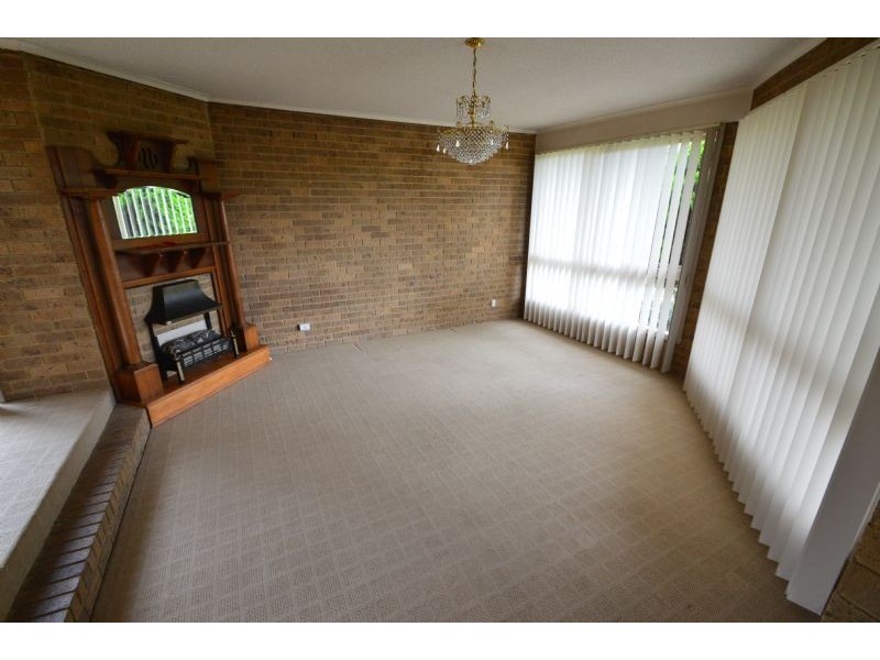 32 Kramer Drive, Berwick VIC 3806