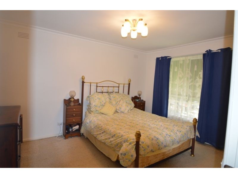 16 Springvale Road, Glen Waverley VIC 3150