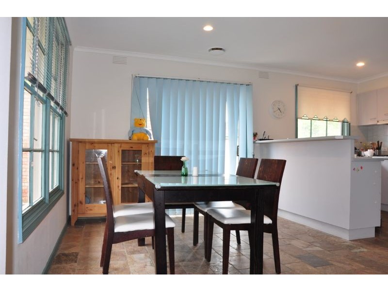 1/762 Waverley Road, Glen Waverley VIC 3150