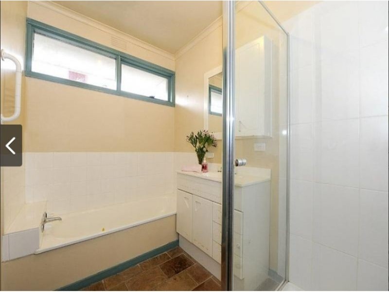 1/762 Waverley Road, Glen Waverley VIC 3150