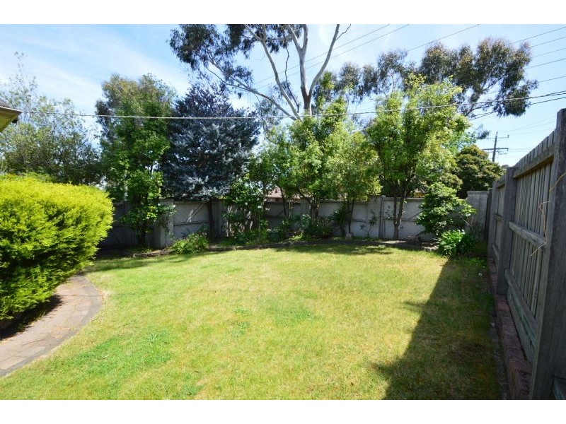 1/762 Waverley Road, Glen Waverley VIC 3150