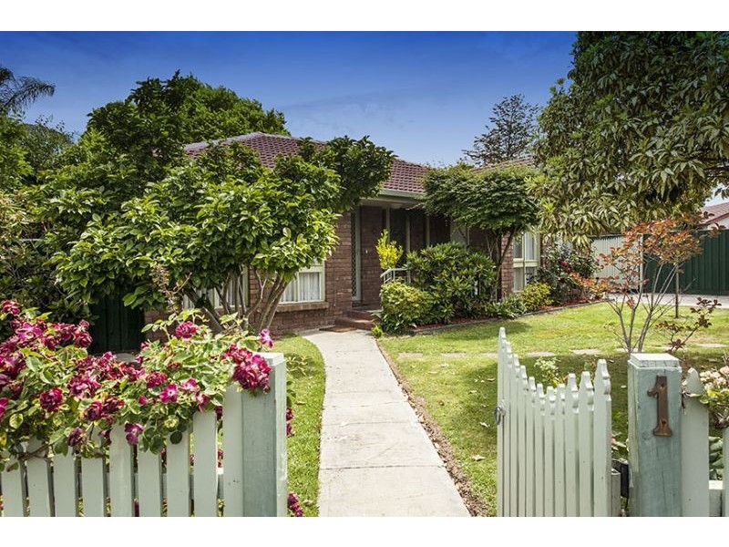 1 Shallot Close, Glen Waverley VIC 3150