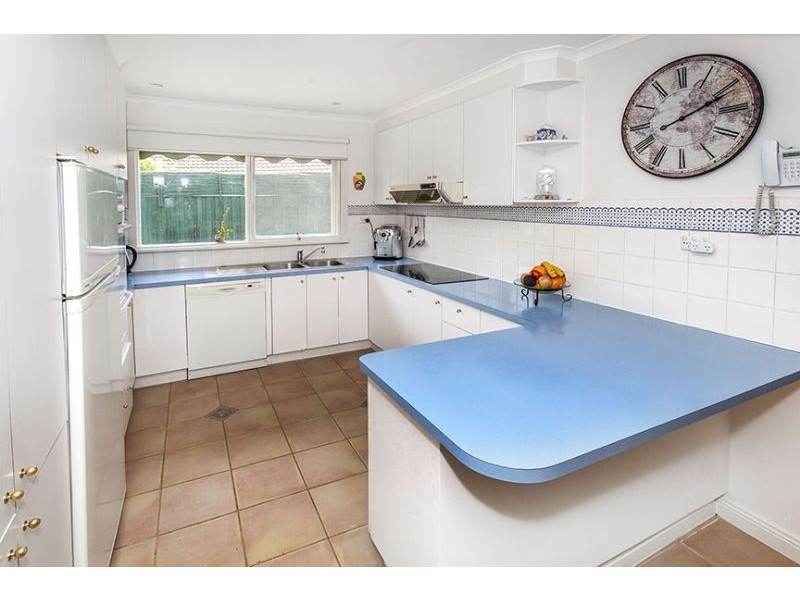 1 Shallot Close, Glen Waverley VIC 3150