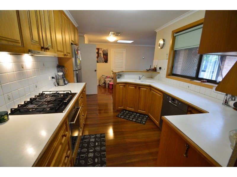 5 Mawson Close, Wantirna South VIC 3152