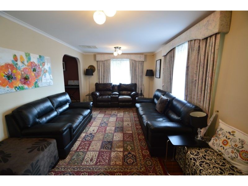 5 Mawson Close, Wantirna South VIC 3152