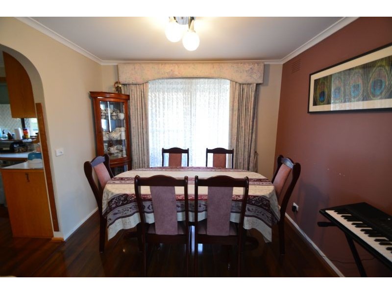 5 Mawson Close, Wantirna South VIC 3152