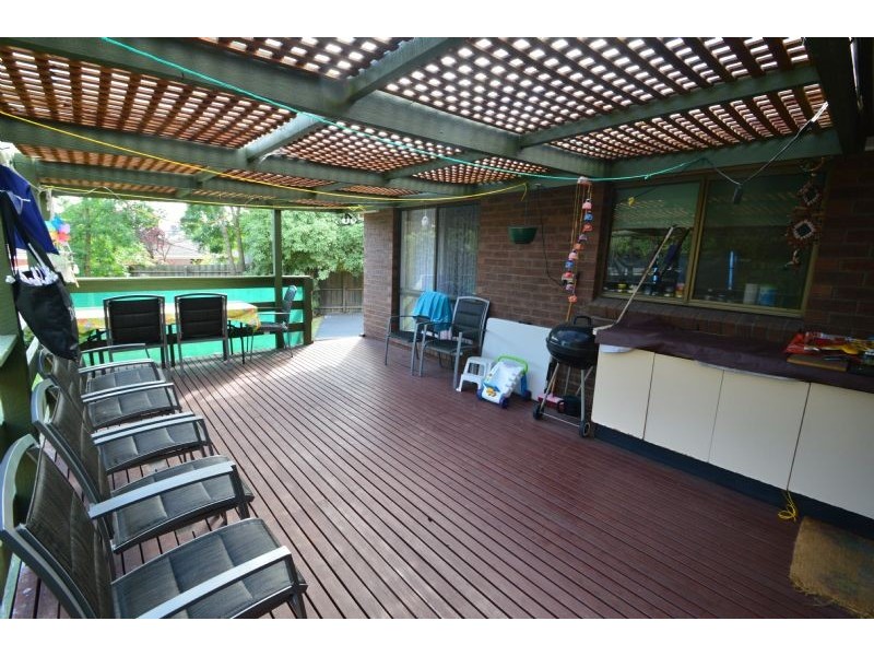 5 Mawson Close, Wantirna South VIC 3152