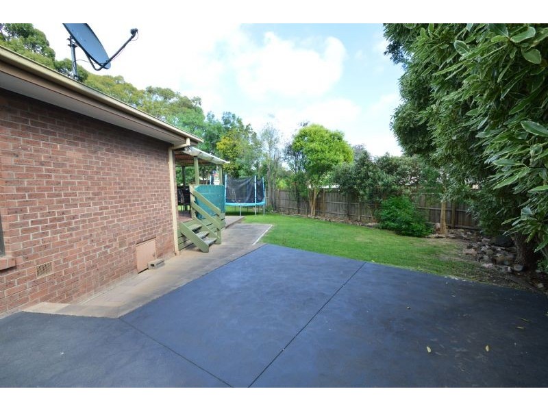 5 Mawson Close, Wantirna South VIC 3152