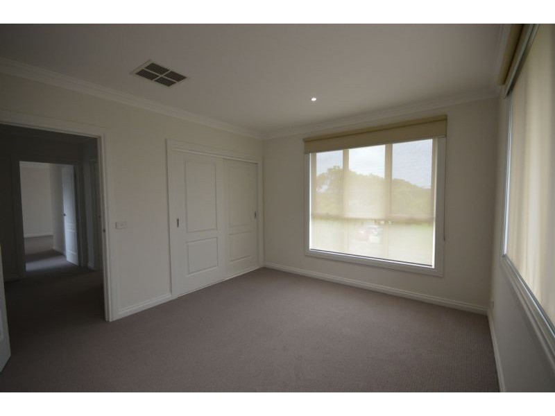 108 Brandon Park Drive, Wheelers Hill VIC 3150