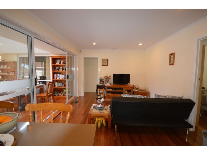 24 Montclair Avenue, Glen Waverley VIC 3150