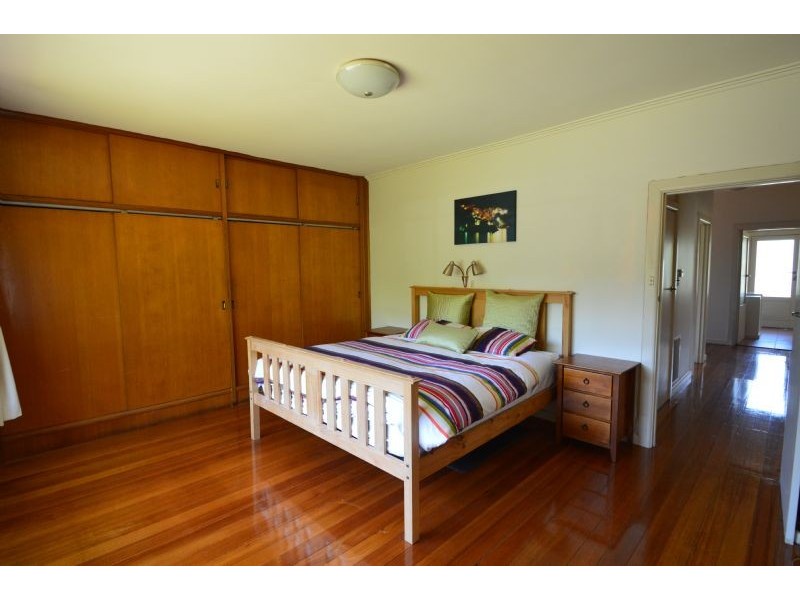 30 Linden Street, Box Hill South VIC 3128