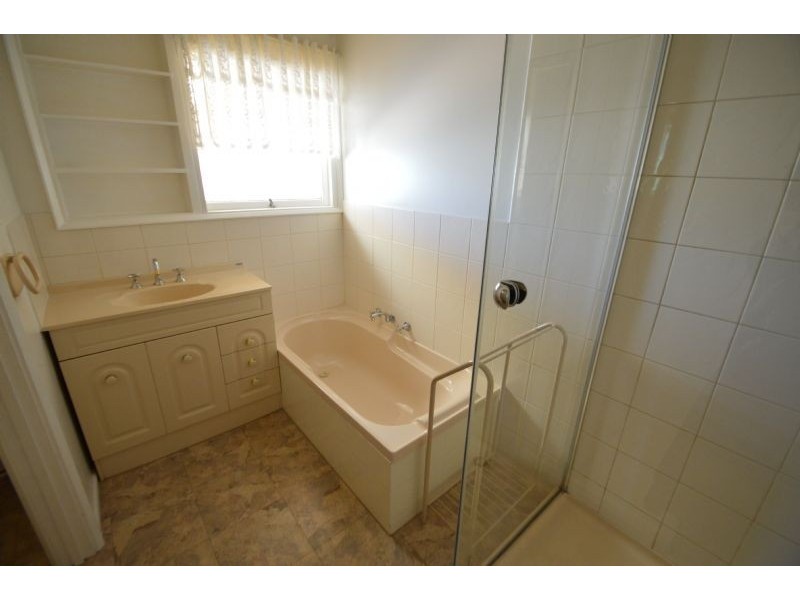 39 Olinda Street, Glen Waverley VIC 3150