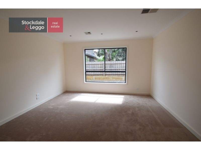 7 Chivers Avenue, Glen Waverley VIC 3150