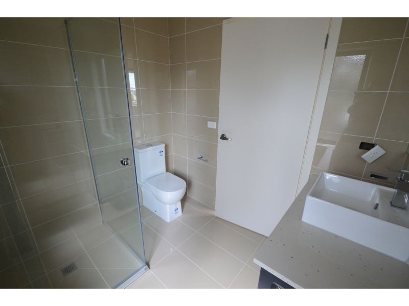 7 Chivers Avenue, Glen Waverley VIC 3150