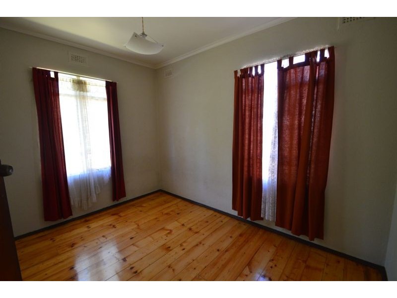 8 Heather Avenue, Ashwood VIC 3147