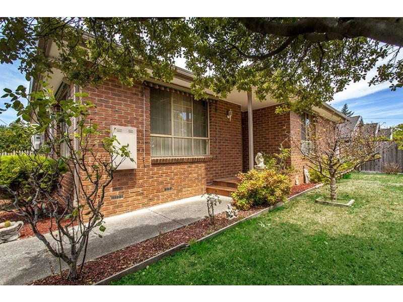 1/6 Hinkler Road, Glen Waverley VIC 3150