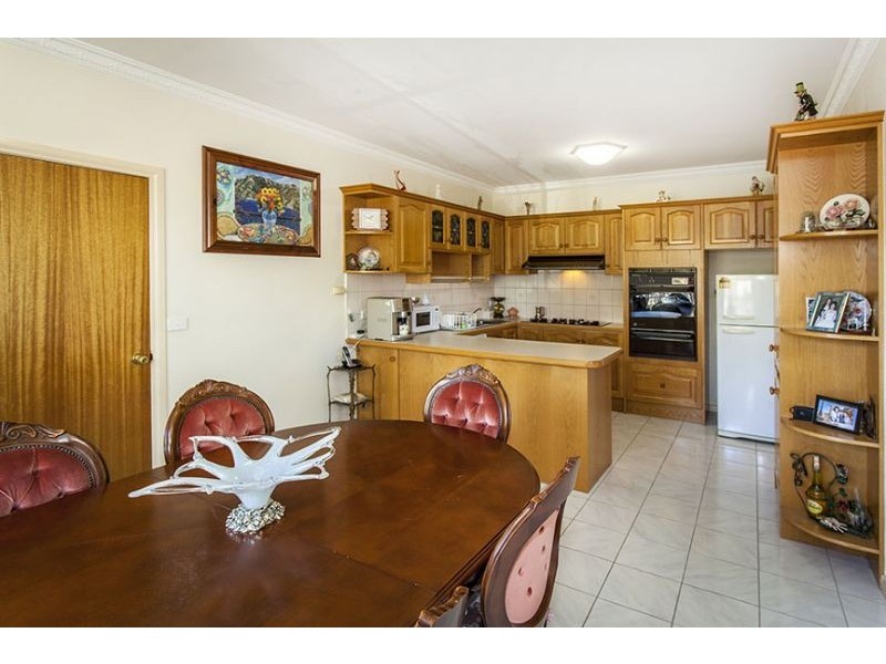 1/6 Hinkler Road, Glen Waverley VIC 3150