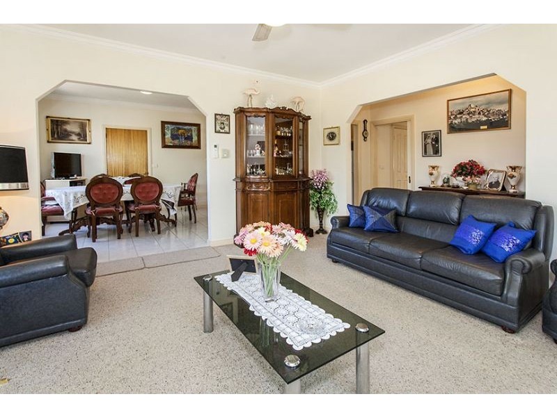 1/6 Hinkler Road, Glen Waverley VIC 3150