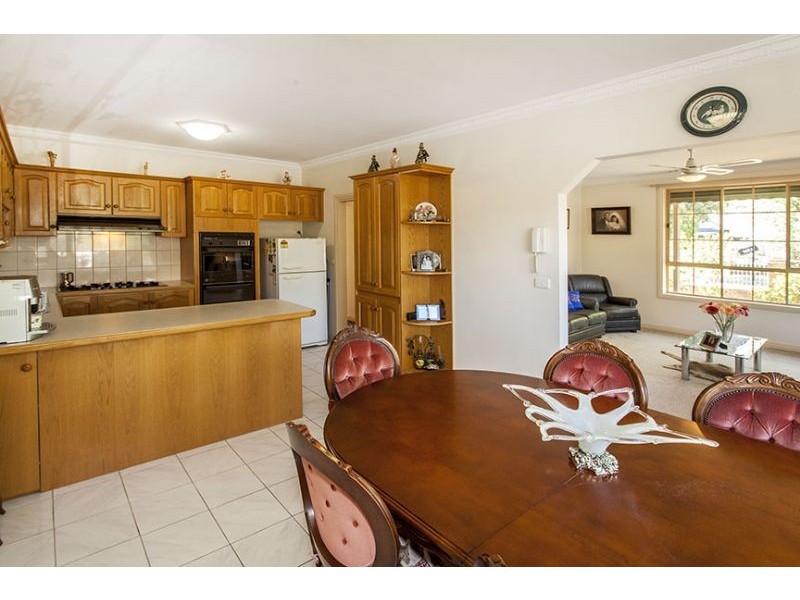 1/6 Hinkler Road, Glen Waverley VIC 3150