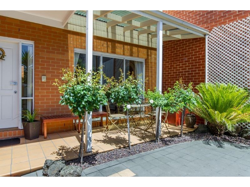 14 Marshall Way, Glen Waverley VIC 3150
