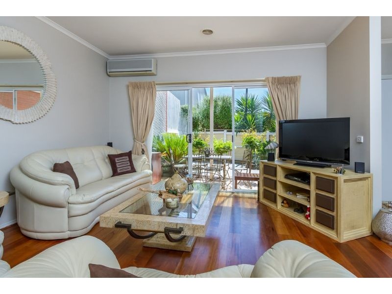 14 Marshall Way, Glen Waverley VIC 3150