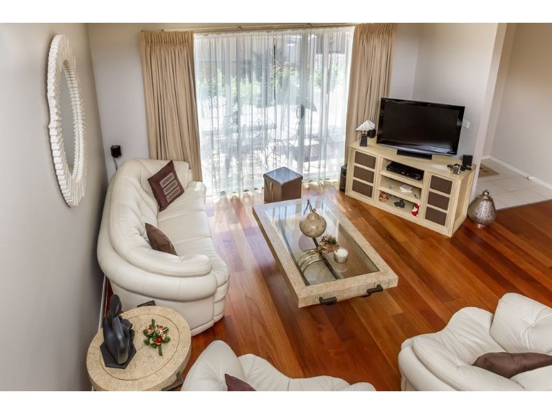 14 Marshall Way, Glen Waverley VIC 3150