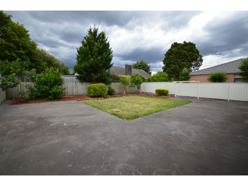 58 Rivett Crescent, Mulgrave VIC 3170
