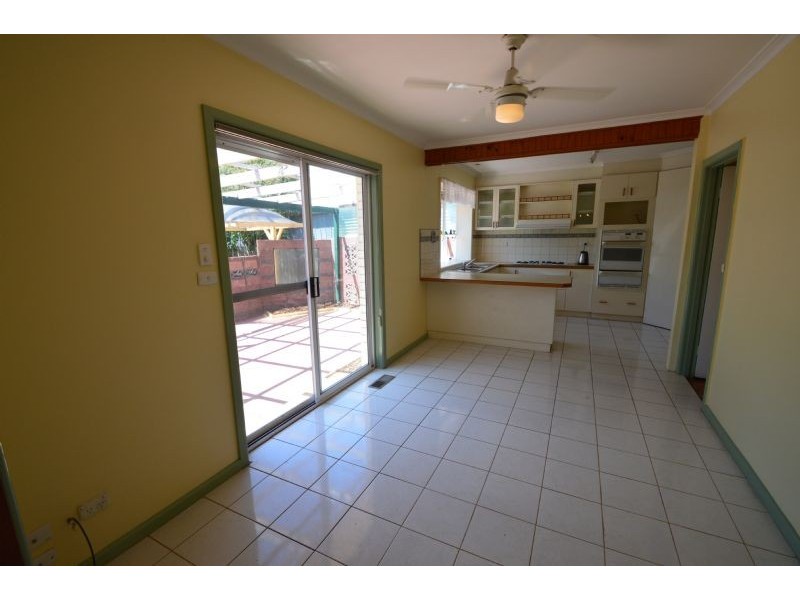 77 Benwerrin Drive, Burwood East VIC 3151