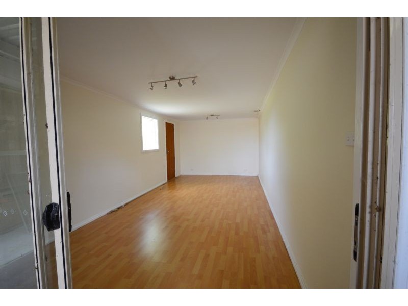 2 Mandowie Road, Glen Waverley VIC 3150