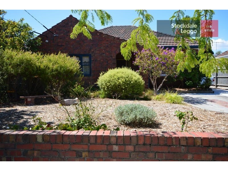 7 Burns Avenue, Murrumbeena VIC 3163