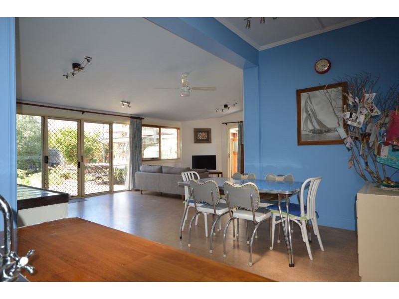 7 Burns Avenue, Murrumbeena VIC 3163