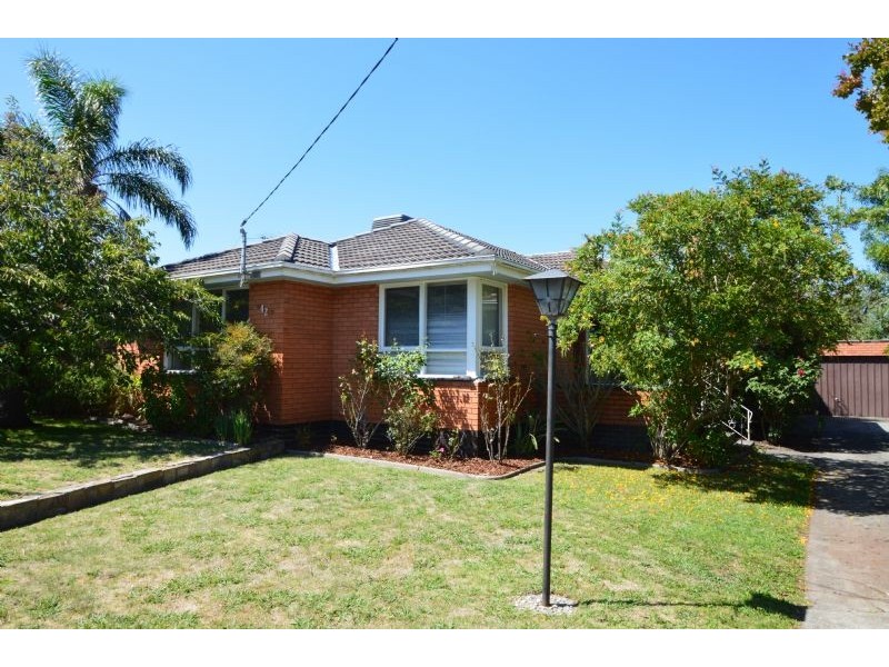 42 Cypress Avenue, Glen Waverley VIC 3150