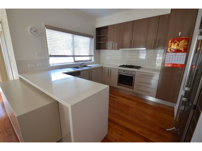 1/26 Fraser Street, Glen Waverley VIC 3150