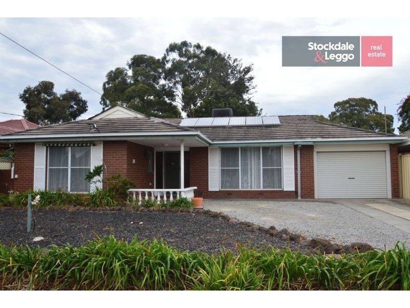 18 Mudgee Street, Burwood East VIC 3151